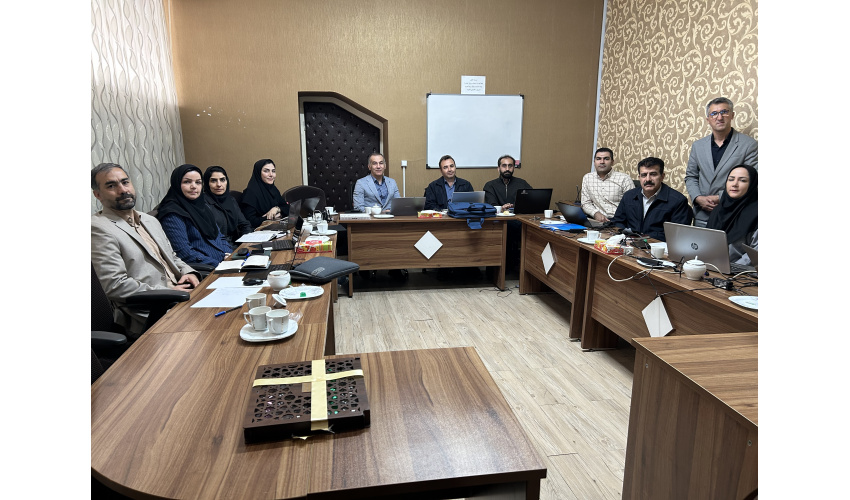 برگزاری کارگاه افزایش مهارت کار با سامانه LMS توسط دکتر سلمانیان